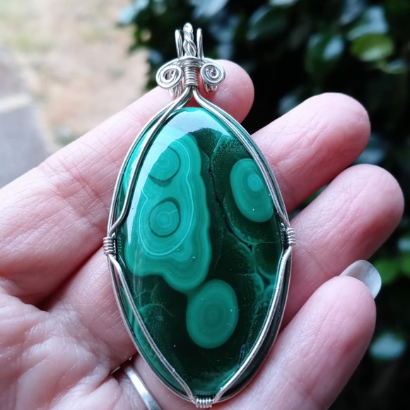 Malachite pendant in sterling - Picture 1 of 3
